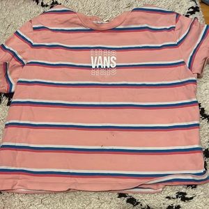 cropped vans t shirt